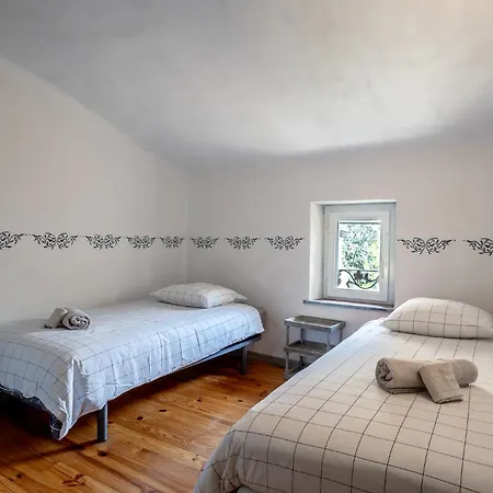 Le Chateau Olive Et Raisin Apartment